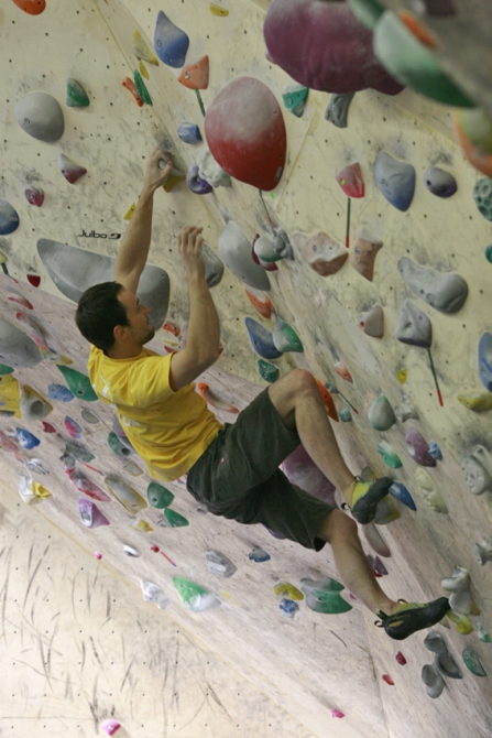 "Хвататься ногами". Speedster от La Sportiva. (Скалолазание, магазин старт-1 в ддс)