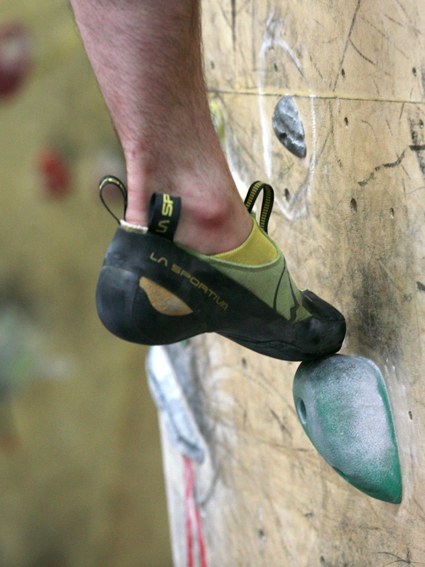 "Хвататься ногами". Speedster от La Sportiva. (Скалолазание, магазин старт-1 в ддс)