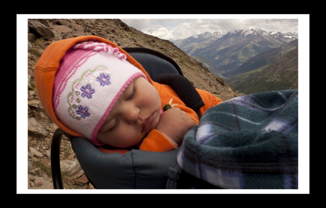 КАЗБЕК- ЭЛЬБРУС..июльский дуплет ФОТО-ВАРИАНТ отчёта (Альпинизм, альпинизм, чегет, восхождение, лиза паль, терскол, вершина, игорь комаров, иком, казбеги, дарьяльское ущелье, гергетский ледник)