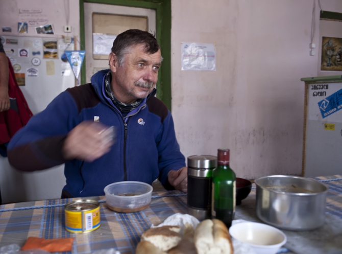 КАЗБЕК- ЭЛЬБРУС..июльский дуплет ФОТО-ВАРИАНТ отчёта (Альпинизм, альпинизм, чегет, восхождение, лиза паль, терскол, вершина, игорь комаров, иком, казбеги, дарьяльское ущелье, гергетский ледник)