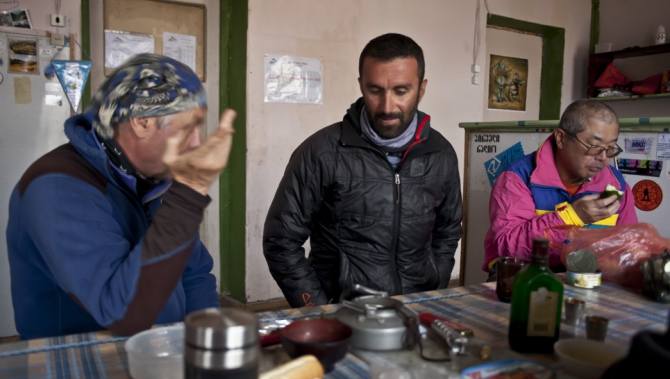 КАЗБЕК- ЭЛЬБРУС..июльский дуплет ФОТО-ВАРИАНТ отчёта (Альпинизм, альпинизм, чегет, восхождение, лиза паль, терскол, вершина, игорь комаров, иком, казбеги, дарьяльское ущелье, гергетский ледник)