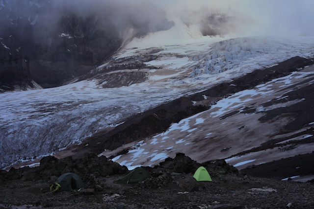 КАЗБЕК- ЭЛЬБРУС..июльский дуплет ФОТО-ВАРИАНТ отчёта (Альпинизм, альпинизм, чегет, восхождение, лиза паль, терскол, вершина, игорь комаров, иком, казбеги, дарьяльское ущелье, гергетский ледник)