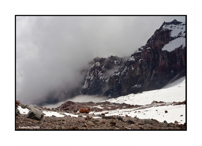 КАЗБЕК- ЭЛЬБРУС..июльский дуплет ФОТО-ВАРИАНТ отчёта (Альпинизм, альпинизм, чегет, восхождение, лиза паль, терскол, вершина, игорь комаров, иком, казбеги, дарьяльское ущелье, гергетский ледник)