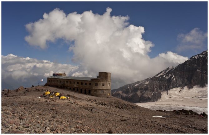 КАЗБЕК- ЭЛЬБРУС..июльский дуплет ФОТО-ВАРИАНТ отчёта (Альпинизм, альпинизм, чегет, восхождение, лиза паль, терскол, вершина, игорь комаров, иком, казбеги, дарьяльское ущелье, гергетский ледник)