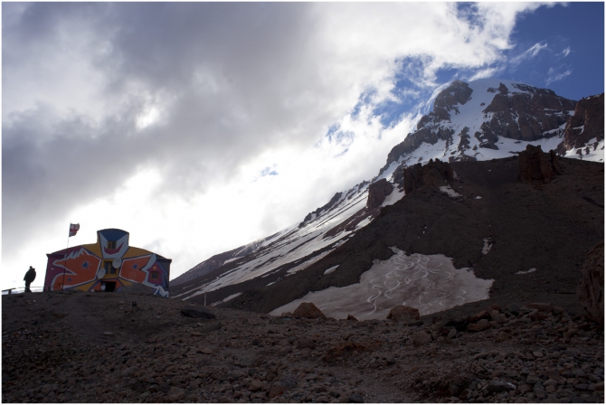 КАЗБЕК- ЭЛЬБРУС..июльский дуплет ФОТО-ВАРИАНТ отчёта (Альпинизм, альпинизм, чегет, восхождение, лиза паль, терскол, вершина, игорь комаров, иком, казбеги, дарьяльское ущелье, гергетский ледник)