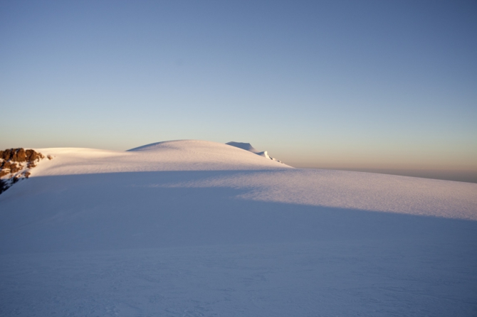 КАЗБЕК- ЭЛЬБРУС..июльский дуплет ФОТО-ВАРИАНТ отчёта (Альпинизм, альпинизм, чегет, восхождение, лиза паль, терскол, вершина, игорь комаров, иком, казбеги, дарьяльское ущелье, гергетский ледник)