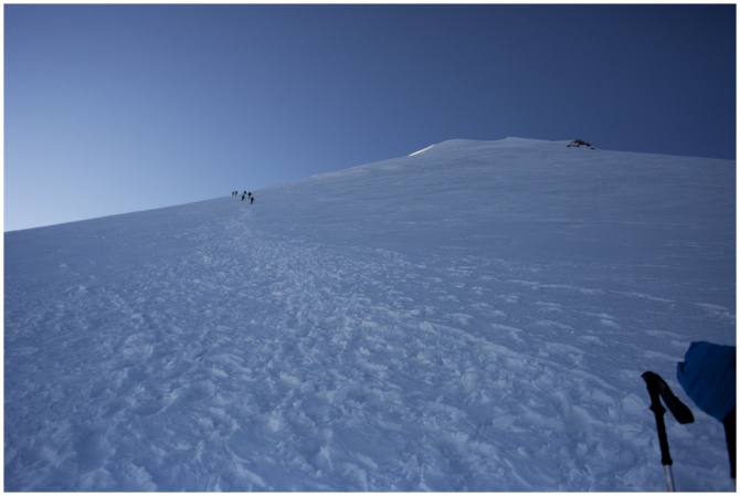КАЗБЕК- ЭЛЬБРУС..июльский дуплет ФОТО-ВАРИАНТ отчёта (Альпинизм, альпинизм, чегет, восхождение, лиза паль, терскол, вершина, игорь комаров, иком, казбеги, дарьяльское ущелье, гергетский ледник)