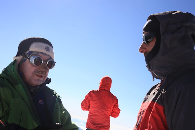 КАЗБЕК- ЭЛЬБРУС..июльский дуплет ФОТО-ВАРИАНТ отчёта (Альпинизм, альпинизм, чегет, восхождение, лиза паль, терскол, вершина, игорь комаров, иком, казбеги, дарьяльское ущелье, гергетский ледник)