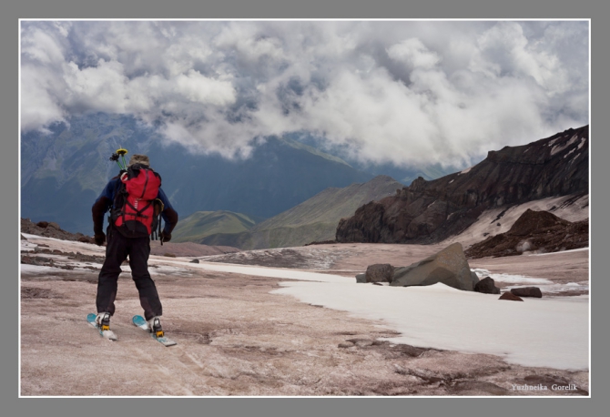 КАЗБЕК- ЭЛЬБРУС..июльский дуплет ФОТО-ВАРИАНТ отчёта (Альпинизм, альпинизм, чегет, восхождение, лиза паль, терскол, вершина, игорь комаров, иком, казбеги, дарьяльское ущелье, гергетский ледник)
