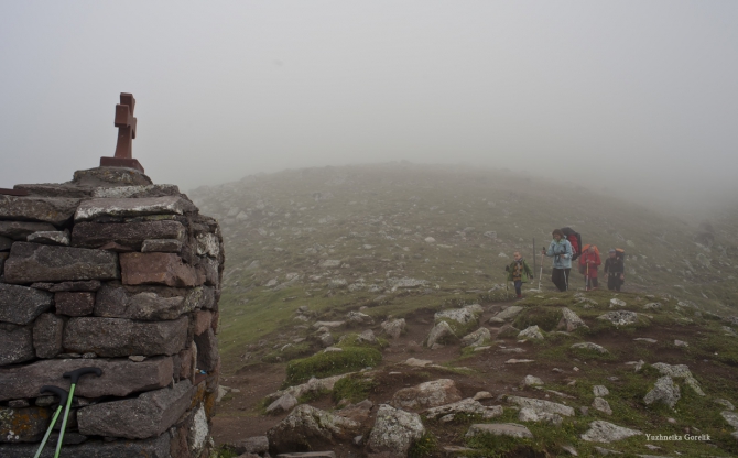 КАЗБЕК- ЭЛЬБРУС..июльский дуплет ФОТО-ВАРИАНТ отчёта (Альпинизм, альпинизм, чегет, восхождение, лиза паль, терскол, вершина, игорь комаров, иком, казбеги, дарьяльское ущелье, гергетский ледник)