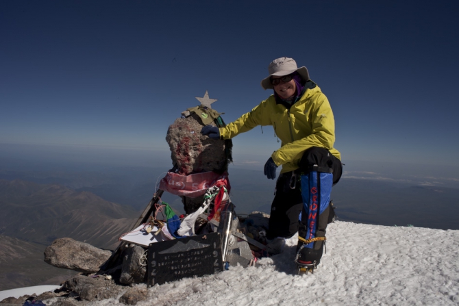 КАЗБЕК- ЭЛЬБРУС..июльский дуплет ФОТО-ВАРИАНТ отчёта (Альпинизм, альпинизм, чегет, восхождение, лиза паль, терскол, вершина, игорь комаров, иком, казбеги, дарьяльское ущелье, гергетский ледник)
