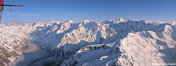 Вертолетное фото Дых-Тау и Безенгийской стены (Альпинизм, джанги-тау, спасработы, аварии)