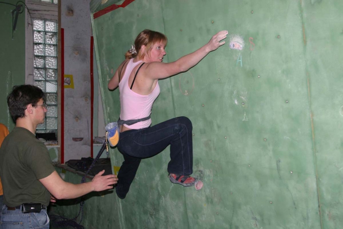 В Великом городе Новгороде прошли соревнования по боулдерингу. (Скалолазание, великий новгород, ред фокс, red fox)