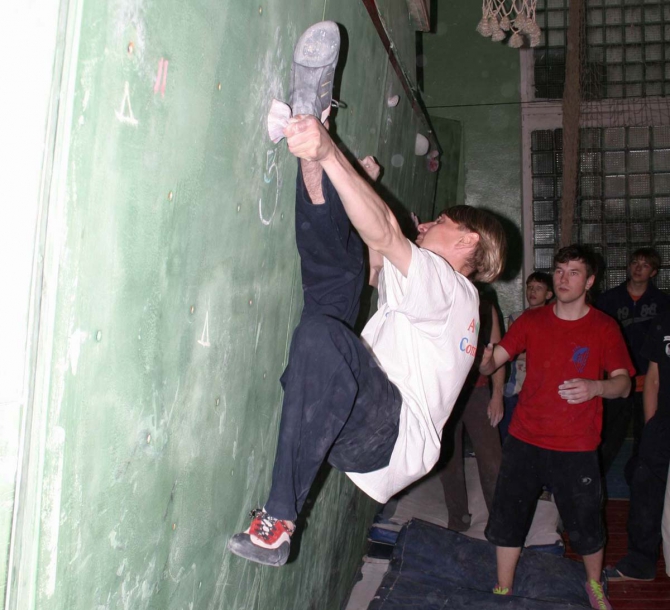 В Великом городе Новгороде прошли соревнования по боулдерингу. (Скалолазание, великий новгород, ред фокс, red fox)