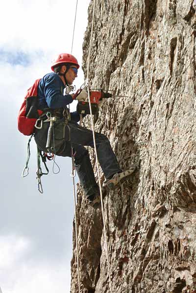 В Туюк-Су появились спортивные маршруты (Скалолазание, scarpa, tuyk-su, manaraga-team, klenov, казахстан, скалолазание)