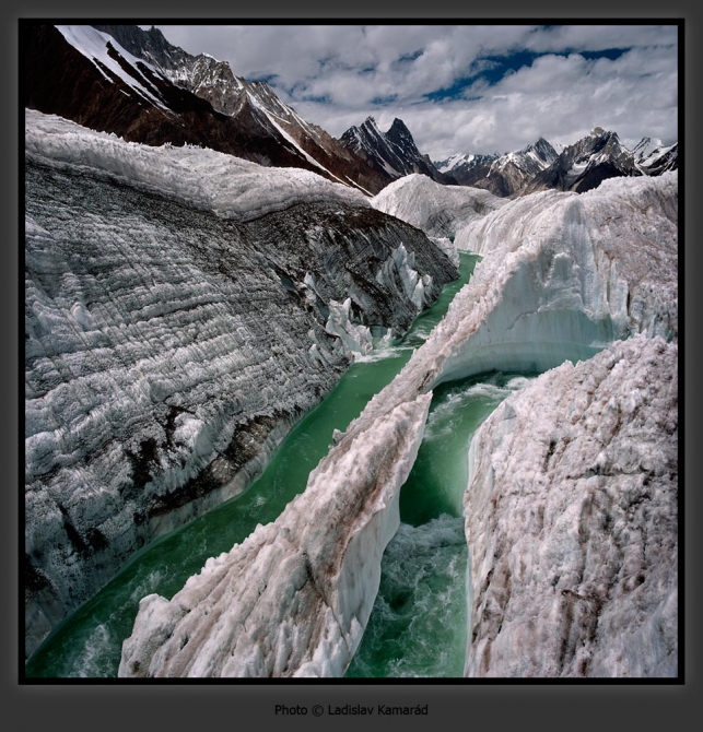 Каракорумские гиганты. Фото © Ladislav Kamarad (пакистан, камарад, горы)