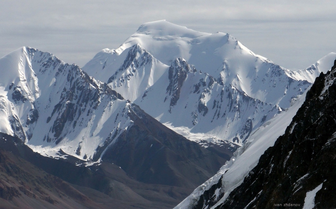 Панорамы с пика Обручева (Альпинизм, пик латвии., пик единства, пик кызыл-агын, пик обручева, ледяной мыс, пик ленина, маи)