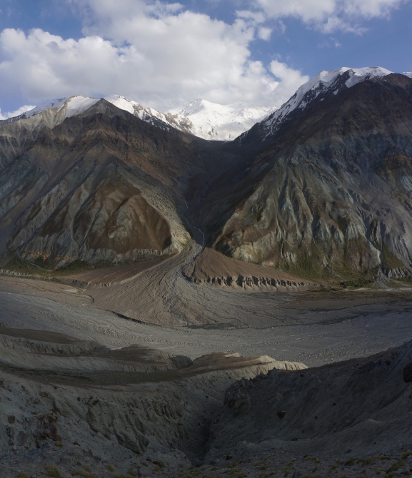 Овражинг на Сауксае или еще один вид экстремальной активности. (Альпинизм, минджар, кузгун, сауксай, пик ленина, маи)