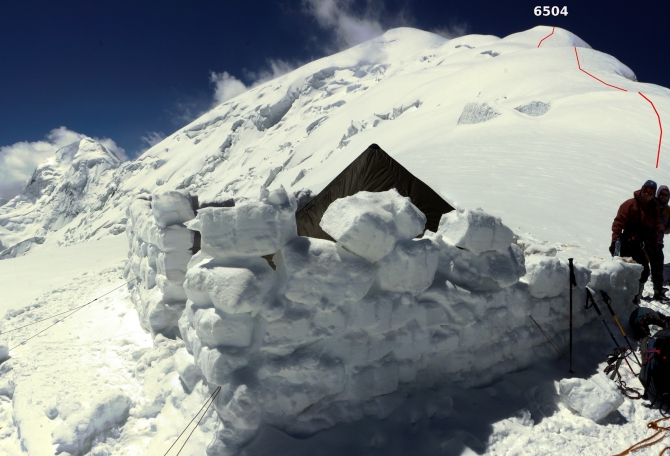 Пик Спартак и перевал через восточное плечо пика Ленина. (Альпинизм, маи, пик ленина, экспедиция маи на заалайский хребет, перевал крыленко)