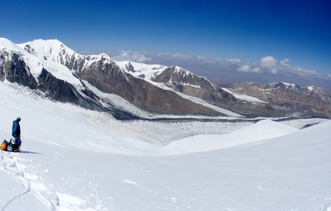 Пик Спартак и перевал через восточное плечо пика Ленина. (Альпинизм, маи, пик ленина, экспедиция маи на заалайский хребет, перевал крыленко)