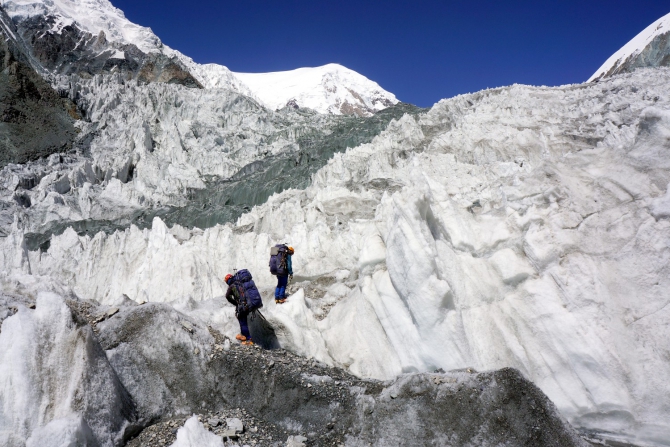От Сауксая до пика Ленина. Перевалы Прижимный, Раздельный и Ленина. (Альпинизм, перевал ленина, перевал раздельный, ледник дзержинского, перевал прижимный, сауксай, малая саукдара, пик ленина, маи)