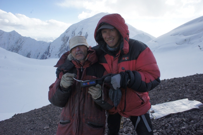 От Сауксая до пика Ленина. Перевалы Прижимный, Раздельный и Ленина. (Альпинизм, перевал ленина, перевал раздельный, ледник дзержинского, перевал прижимный, сауксай, малая саукдара, пик ленина, маи)