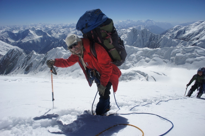 4. Пик Ленина по юго-западному ребру западного гребня, первое прохождение. (Альпинизм, маи, малая саукдара, экспедиция маи на заалайский хребет)