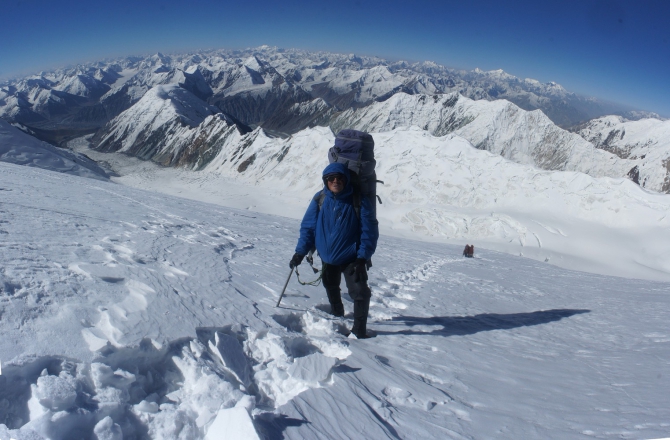 4. Пик Ленина по юго-западному ребру западного гребня, первое прохождение. (Альпинизм, маи, малая саукдара, экспедиция маи на заалайский хребет)