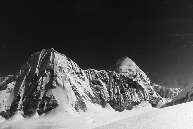 Эверест - разведка с севера 1958 г. Л.Н. Филимонов. (Альпинизм, китайско - советская разведка 1958г., е.а.белецкий, а.и. ковырков.)
