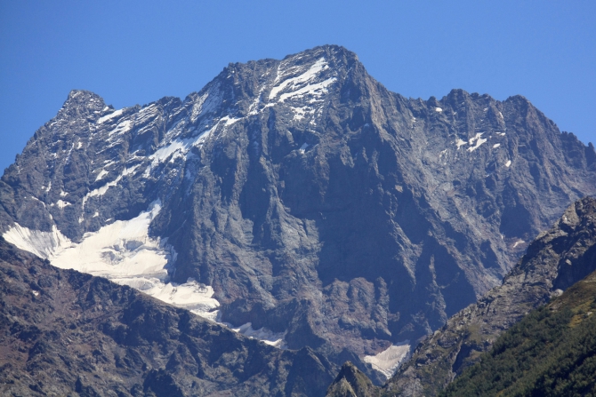 Домбай-Ульген, восхождение по Зап. ребру, 5Б (Альпинизм, западный кавказ, западное ребро)