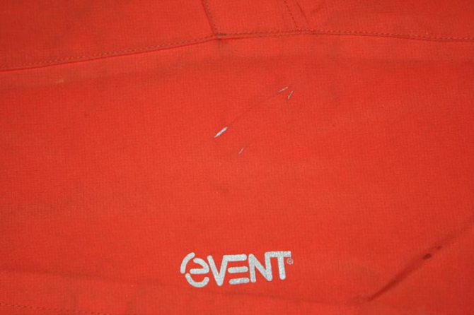 Профессиональный ремонт одежды из мембранных тканей, тентов, палаток, рюкзаков и другого снаряжения. (Альпинизм, ремонт мебраны, ремонт снаряжения, путешествия, альпинизм, туризм)