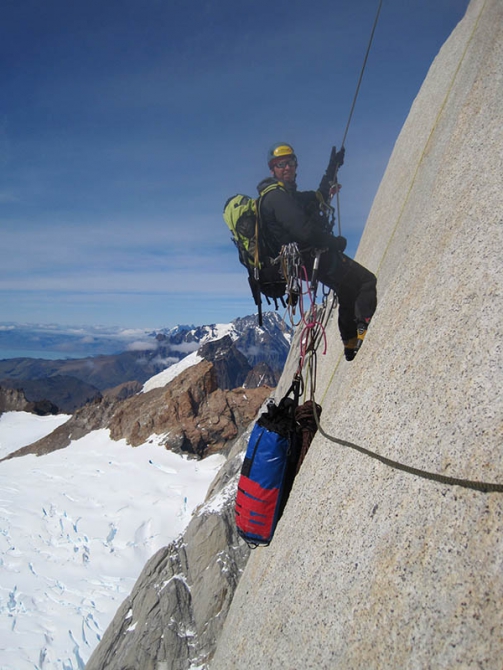 Хрустальный пик-2012. Пуансено по центру Юго-Восточной стены (Альпинизм, события, риск.ру, risk.ru, восхождения, награждаем, мы в обществе, outdoor проекты)