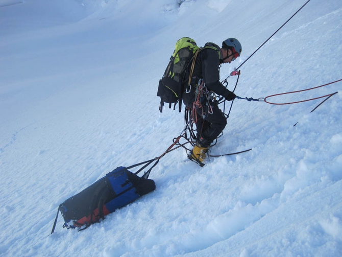 Хрустальный пик-2012. Пуансено по центру Юго-Восточной стены (Альпинизм, события, риск.ру, risk.ru, восхождения, награждаем, мы в обществе, outdoor проекты)