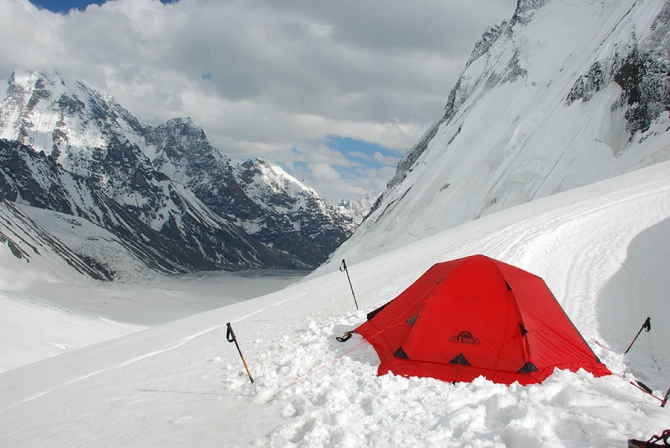 Хрустальный пик-2012. Музтаг-Тауэр, Think Twice (Альпинизм, outdoor проекты, награждаем, мы в обществе, восхождения, риск.ру, события, risk.ru)