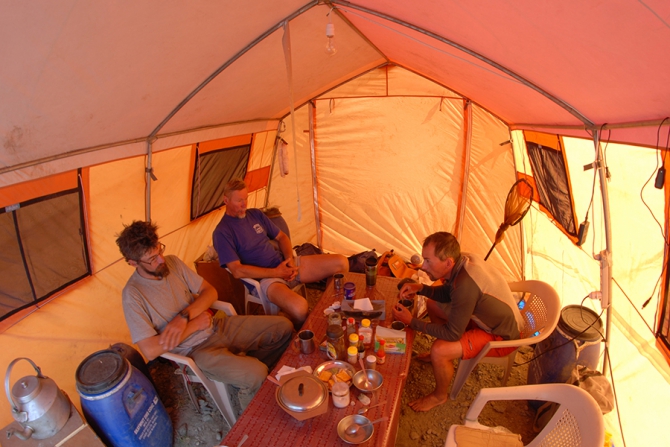 Хрустальный пик-2012. Музтаг-Тауэр, Think Twice (Альпинизм, outdoor проекты, награждаем, мы в обществе, восхождения, риск.ру, события, risk.ru)