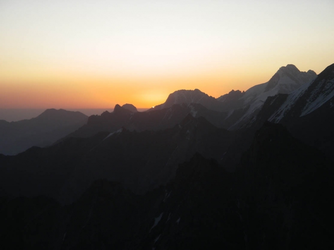 Хрустальный пик-2012. Каравшин. (Альпинизм, outdoor проекты, награждаем, мы в обществе, башкирцев, веретенин, 4810, восхождения, риск.ру, события, risk.ru)