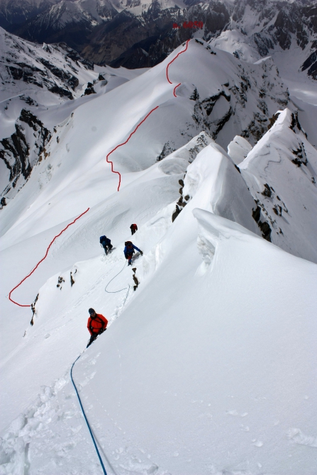 Outdoor-проект-2012. "Памирские беглецы". Экспедиция в Музкол. (Горный туризм, романенков, маи, награждаем, мы в обществе, восхождения, outdoor проекты, хрустальный пик, события, риск.ру, risk.ru)