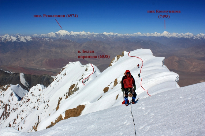 Outdoor-проект-2012. "Памирские беглецы". Экспедиция в Музкол. (Горный туризм, романенков, маи, награждаем, мы в обществе, восхождения, outdoor проекты, хрустальный пик, события, риск.ру, risk.ru)