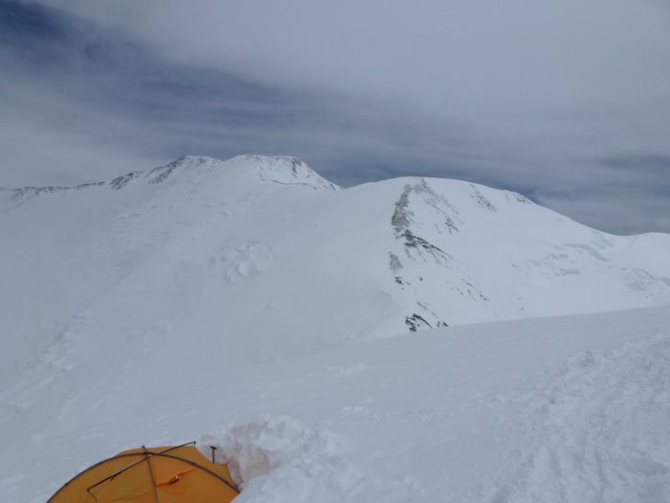 Outdoor-проект-2012. Три семитысячника в одной экспедиции. (Альпинизм, пик корженевской, пик коммунизма, пик ленина, бакленев, лазо, награждаем, мы в обществе, восхождения, outdoor проекты, хрустальный пик, события, риск.ру, risk.ru)