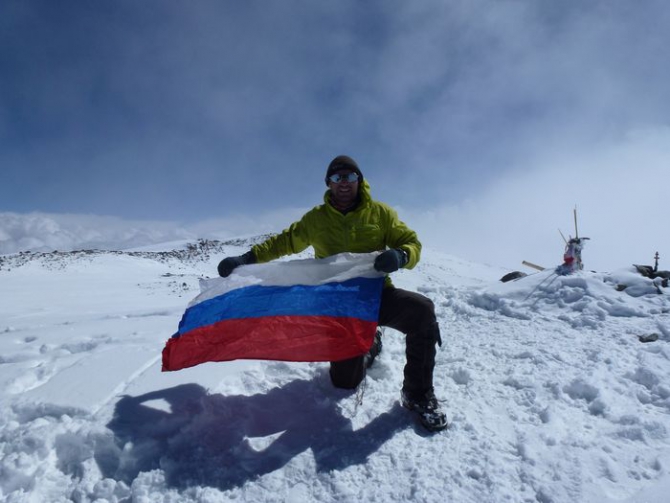 Outdoor-проект-2012. Три семитысячника в одной экспедиции. (Альпинизм, пик корженевской, пик коммунизма, пик ленина, бакленев, лазо, награждаем, мы в обществе, восхождения, outdoor проекты, хрустальный пик, события, риск.ру, risk.ru)