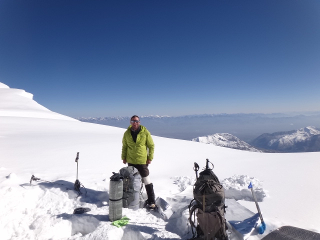 Outdoor-проект-2012. Три семитысячника в одной экспедиции. (Альпинизм, пик корженевской, пик коммунизма, пик ленина, бакленев, лазо, награждаем, мы в обществе, восхождения, outdoor проекты, хрустальный пик, события, риск.ру, risk.ru)