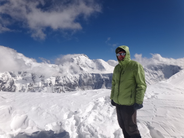 Outdoor-проект-2012. Три семитысячника в одной экспедиции. (Альпинизм, пик корженевской, пик коммунизма, пик ленина, бакленев, лазо, награждаем, мы в обществе, восхождения, outdoor проекты, хрустальный пик, события, риск.ру, risk.ru)