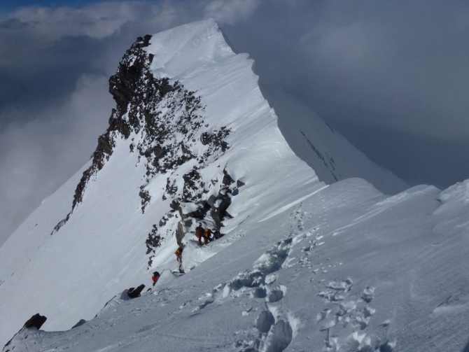 Outdoor-проект-2012. Три семитысячника в одной экспедиции. (Альпинизм, пик корженевской, пик коммунизма, пик ленина, бакленев, лазо, награждаем, мы в обществе, восхождения, outdoor проекты, хрустальный пик, события, риск.ру, risk.ru)