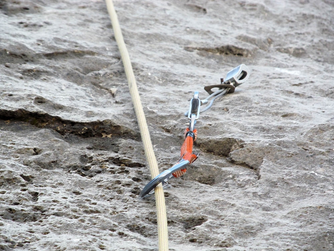 "Стальной Ангел-2012". Ирина Бакалейникова и Полина Галацевич (Альпинизм, замин-карор, grivel, гривель, фар)