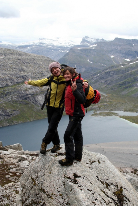 Марина Коптева и Галина Чибиток... Просто номинанты:), Альпинизм, стетинг, мы в обществе, стальной ангел, хрустальный пик, grivel, гривель, восхождения, риск.ру, события, фар, risk.ru)
