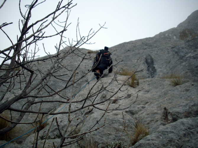 Продолжение темы г. Балчик-Кая. Новый маршрут по левой части центральной стены, 4А/Б к.тр. (Альпинизм, первопроход)