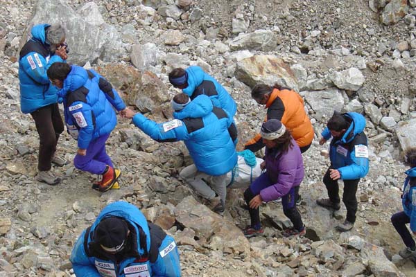 Опаленные солнцем. (Альпинизм, трагедии 1986 года, magic line, к2)