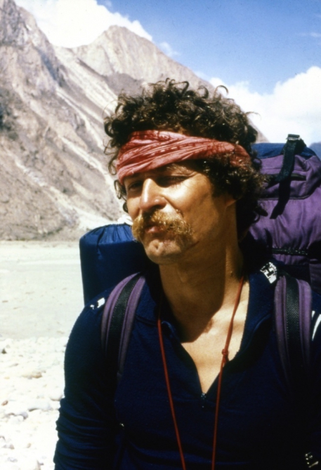 Опаленные солнцем. (Альпинизм, трагедии 1986 года, magic line, к2)