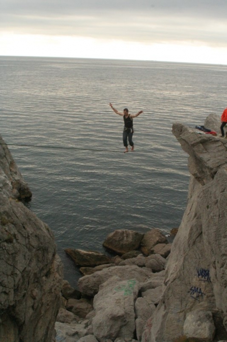 Slackline в Крыму. (Скалолазание, шаан-кая. красный камень, дива, симеиз, минск-онсайт, минсконсайт, минск, слэклайн, слеклайн, minskonsight)