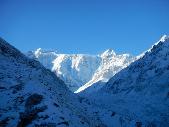 Баланс тепла получился, а вот улитка заартачилась… Тестирование снаряжения для зимнего альпинизма. (безенги, зима, снаряжение, нпф баск, михаил лебедев)